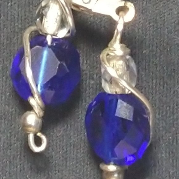 CCLHMHLLC Wired Jewellery Designs - Picture 2 of 4